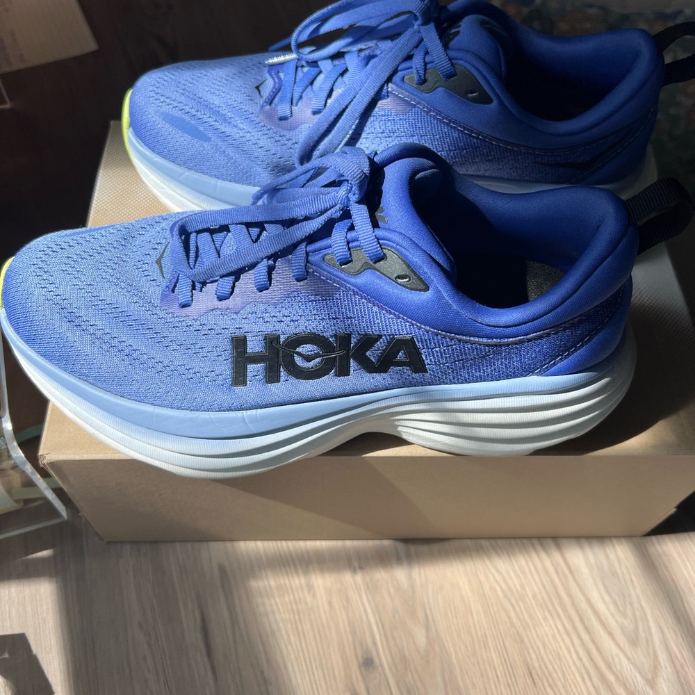 Hoka Bondi 8 Vibrant Blue Sneakers